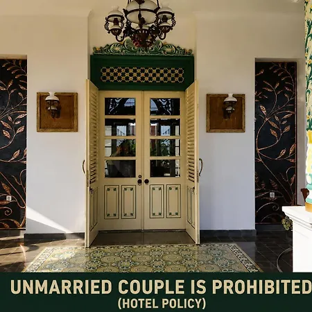 Rumah Jawa Guest House (Syariah)-2
